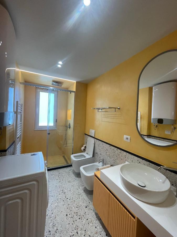 Visar Apartments Vlorë Eksteriør billede